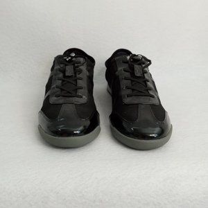 DKNY Black Patent Trim Sneaker Bungee Lace Slip-on Size 10